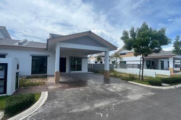 Nusa Cinta@Setia Fontaines