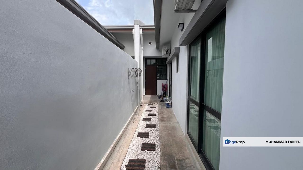 Nusa Cinta Setia Fontaines Single Storey Semi-D For Rent, Penang, Kepala Batas