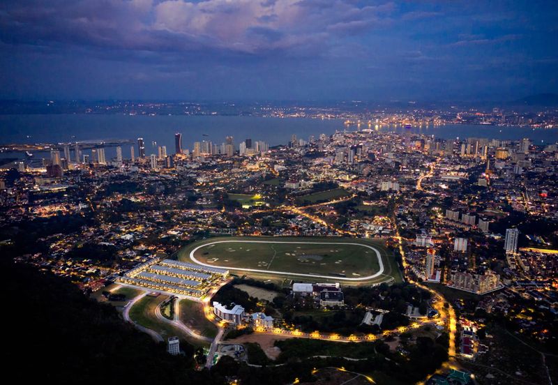 Jesselton Courtyard At Jesselton Selatan