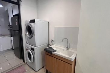 Queens Residences Q2