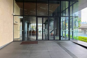 Mercu Mustapha Kamal Neo Damansara Office Building For Sale