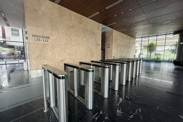 Mercu Mustapha Kamal Neo Damansara Office Building For Sale