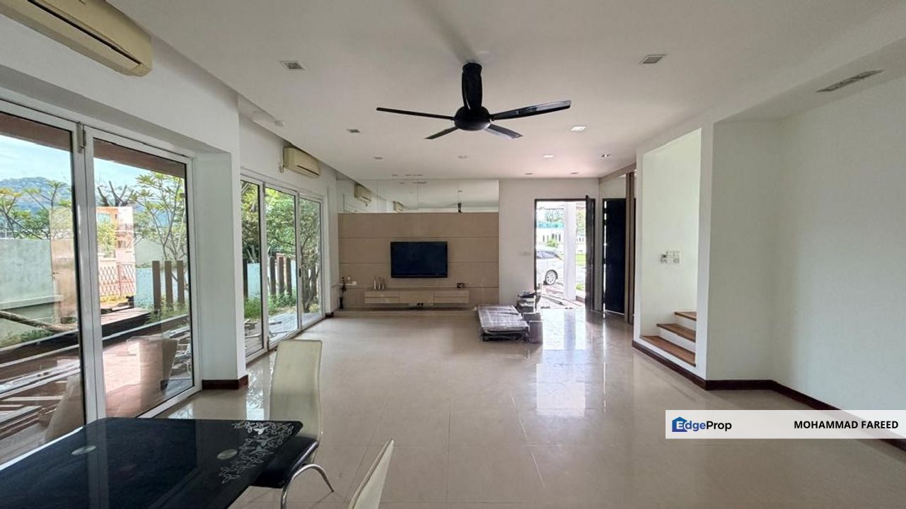 Bay Garden Bayan Lepas 3-Storey Bungalow For Sale, Penang, Sungai Nibong