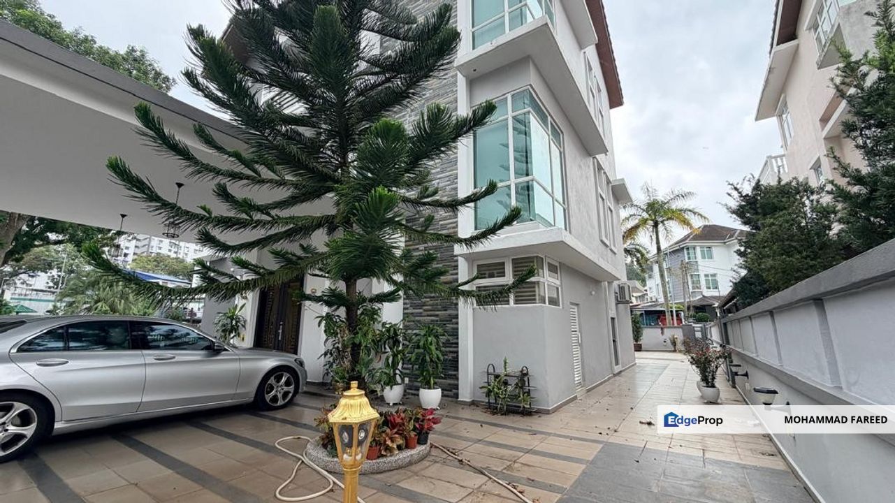 Minden Height Gelugor 3-Storey Bungalow For Sale, Penang, Gelugor