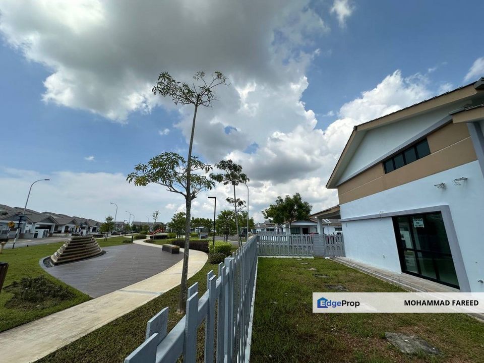 Nusa Cinta Setia Fontaines Single Storey Link Semi-D For Sale, Penang, Kepala Batas