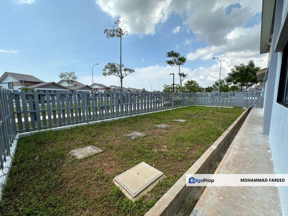 Nusa Cinta Setia Fontaines Single Storey Link Semi-D For Sale, Penang, Kepala Batas