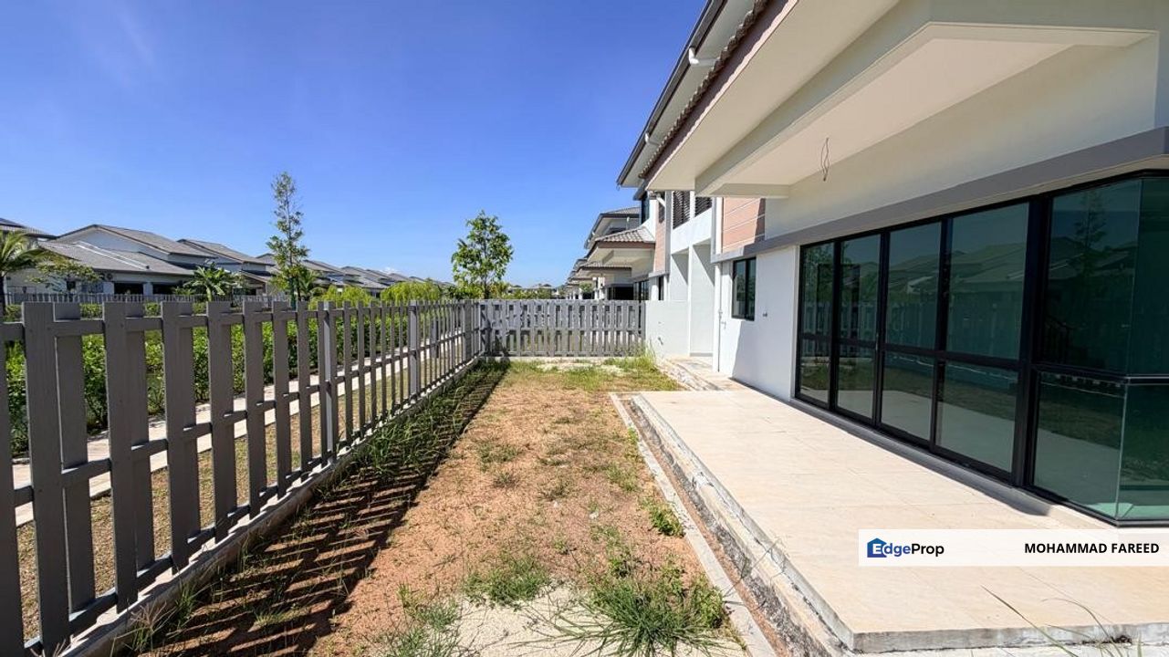 Nusa Cinta Setia Fontaines Double Storey Semi-D For Sale, Penang, Kepala Batas