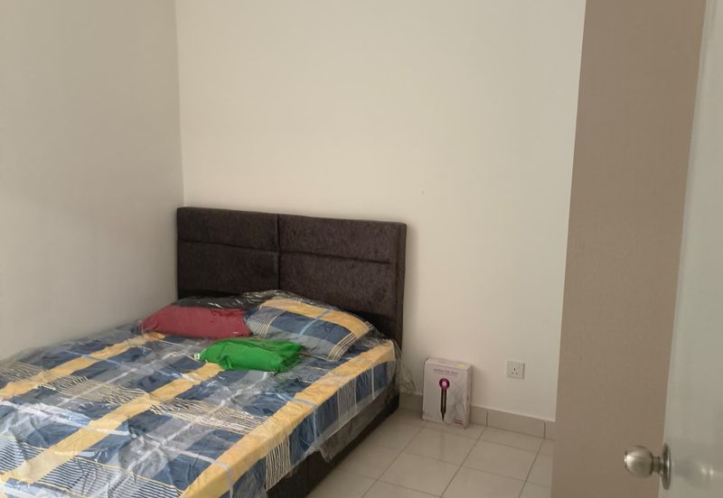 Bandar Sungai Long,Cheras Apartment for rent, nearby UTAR College, fully furnished, 3 bedroms , RM1200 only 