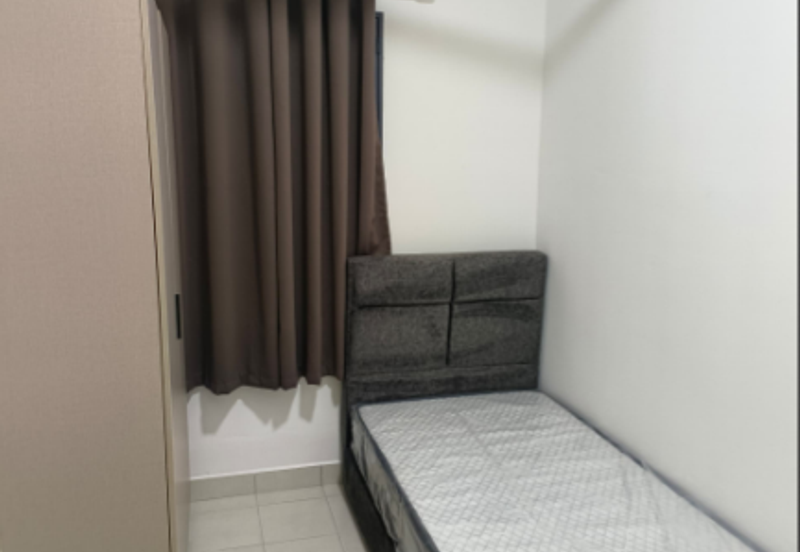 Sungai Long 3 Room 2 Bathroom Apartment: Pangsapuri Sena 