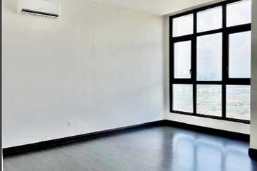 28 Boulevard (28 BLVD)