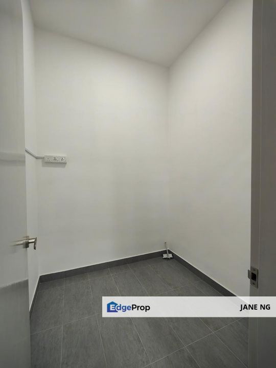 Alstonia Residence@Bandar Sungai Long,Cheras,nearby UTAR COLLEGE.below market price, Selangor, Bandar Sungai Long