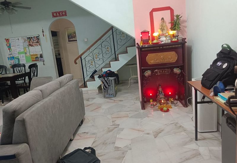 SL 6, Bandar Sungai Long