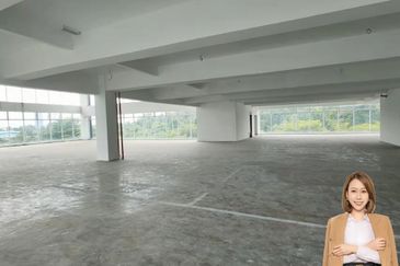 Taman Mount Austin Commercial