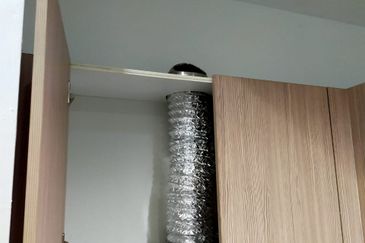 Royal Regent Sri Putramas III