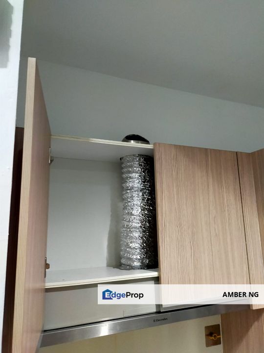 Sri Putramas iii / Royal Regent, Jalan Kuching Middle flr Klcc view, Kuala Lumpur, Dutamas