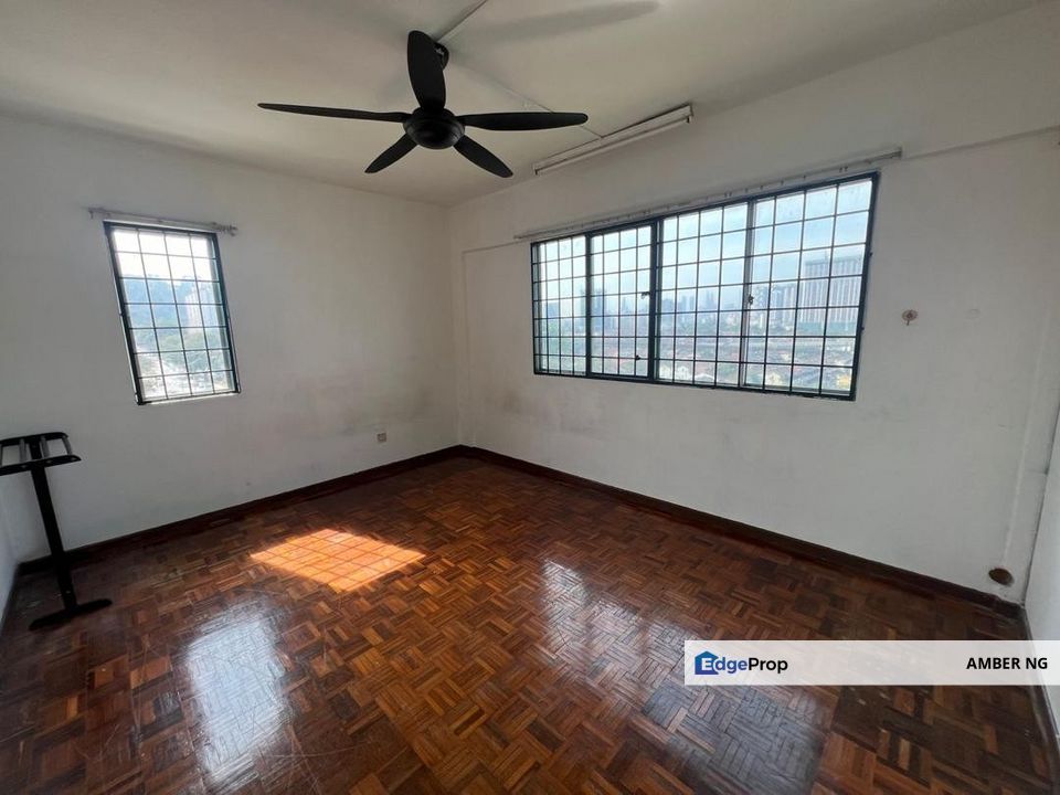 Corner unit @ Vista Wira 1 Apt 1006sf, Low density, Security, near Lrt, Vista Wira 1 & 2 Wangsa Maju Kuala Lumpur for sale, Kuala Lumpur, Wangsa Maju