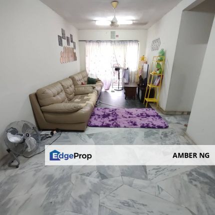 Genting Court Condo Middle Floor 3rooms Facing Swimming pool, Setapak Kuala Lumpur for sale, Kuala Lumpur, Setapak