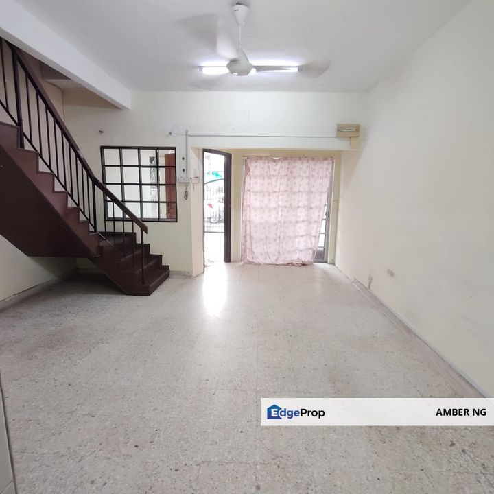 2 storey house @ Tmn Wangsa Ceria 16x55 Semi Furnished Renov 4 rooms, Kuala Lumpur, Taman Melawati