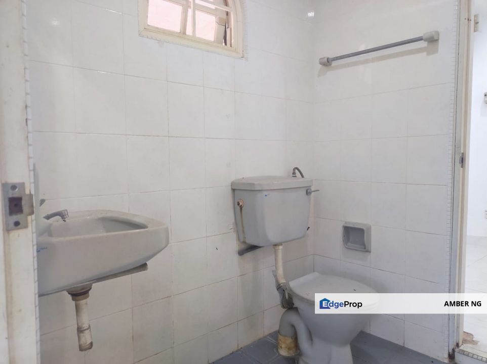 2 storey house @ Tmn Wangsa Ceria 32x55 Renov 7 rooms 5 bathroom, Taman Melawati, Wangsa Melawati, Kuala Lumpur for sale, Kuala Lumpur, Taman Melawati