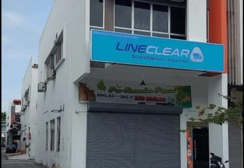 The Parc Factory Outlet