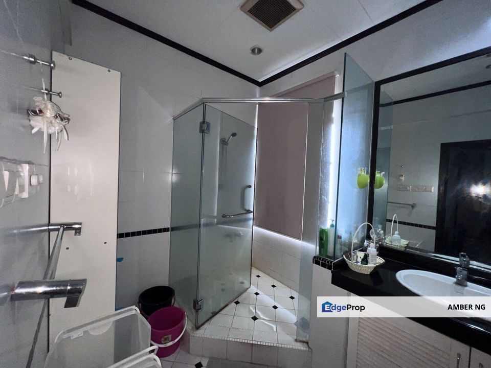 Corner 1055 sf @ Waizuri 1 Wangsa Maju Seksyen 5 Low Density w Security, Renov, Facing Swimming Pool Kuala Lumpur for Sale, Kuala Lumpur, Wangsa Maju