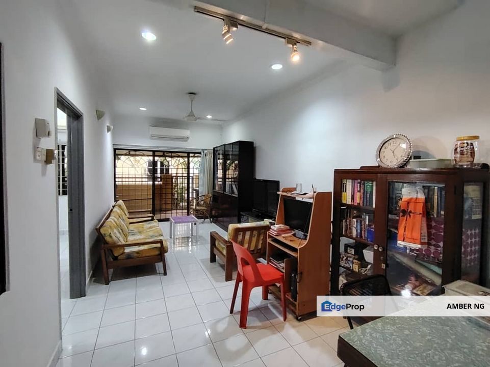 Single storey house @ Taman Melawati 22x80 Semi Furnished, Renovated & Newly Refurbished for Sale, Kuala Lumpur, Ampang