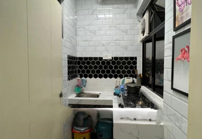 Vista Alam Serviced Apartment