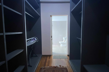 Renai Jelutong Residences