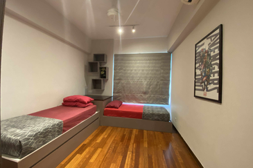 Renai Jelutong Residences