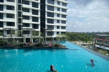 Renai Jelutong Residences