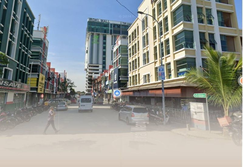 Alam Avenue 2