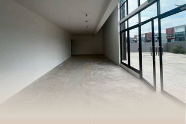 Elmina Business Park