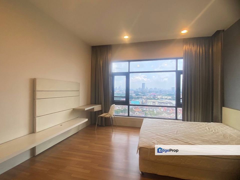 Full Furnish Eve Suite Ara Damansara Selangor, Selangor, Ara Damansara