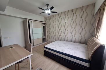 Royalle Condominium @ North Kiara