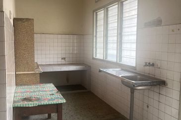 Happy Garden (Taman Gembira)