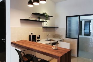 Boulevard Serviced Apartment