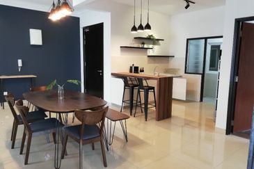 Boulevard Serviced Apartment