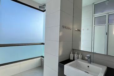 The Grand @ Kelana Damansara Suite