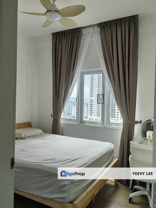 Freehold Plaza Kelana Jaya Well Maintained Unit Facing Lake For Sale, Selangor, Kelana Jaya