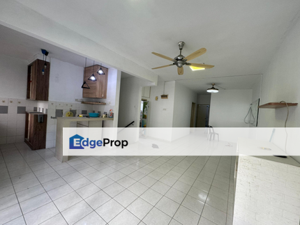 Amansiara Townhouse Upper Unit Selayang Facing East For Rent, Selangor, Selayang