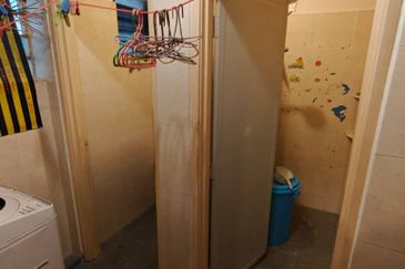 Aman Putra Apartment