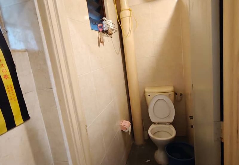 Aman Putra Apartment