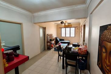 Aman Putra Apartment