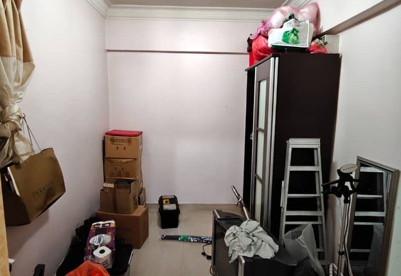 Aman Putra Apartment