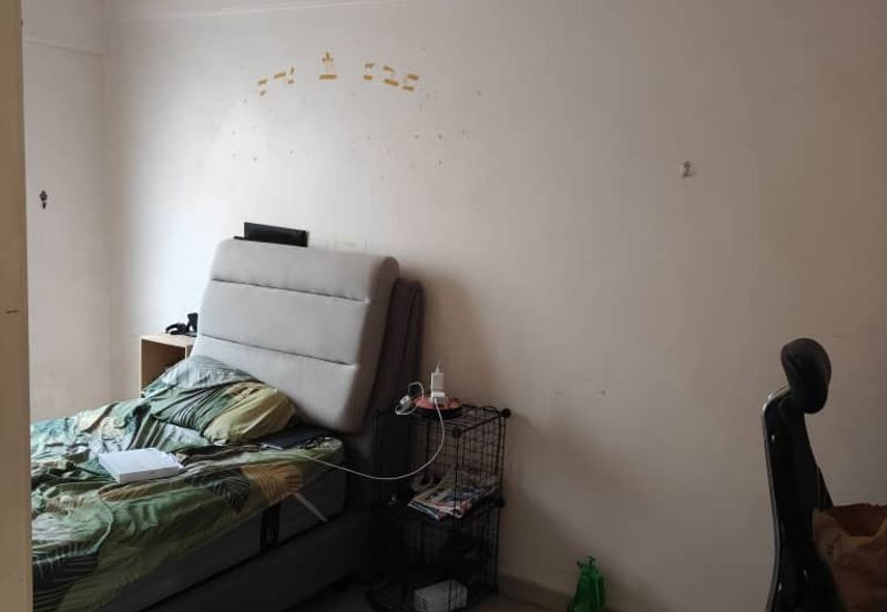 Aman Putra Apartment