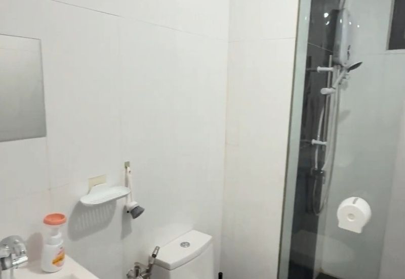 V12 Sovo (Menara Suria)