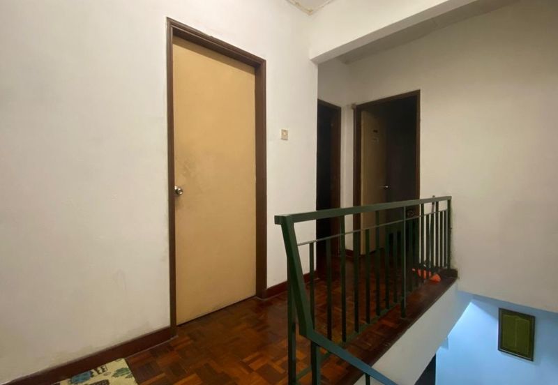 Double Storey House PJS 10 Bandar Sunway PJ South For Sale