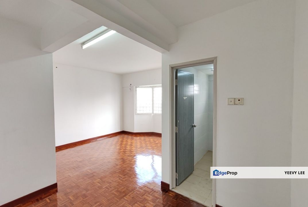 Freehold Sri Intan 2 Condo Newly Refurbished Unit For Sale, Kuala Lumpur, Jalan Ipoh