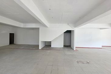 HiCom-Glenmarie Industrial Park