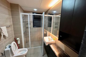 28 Boulevard (28 BLVD)